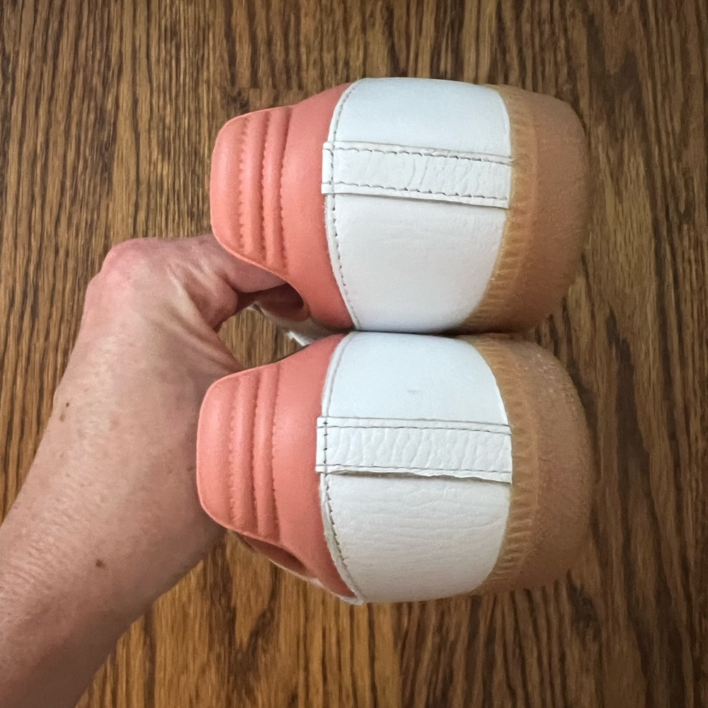 adidas Samba OG Women's Sneakers - White and Coral - Picture 3 of 7